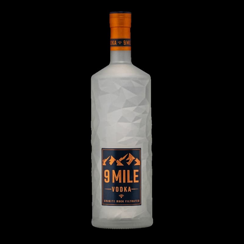 9 Mile Vodka 37,5% 3l+4Gläser&Pumpe