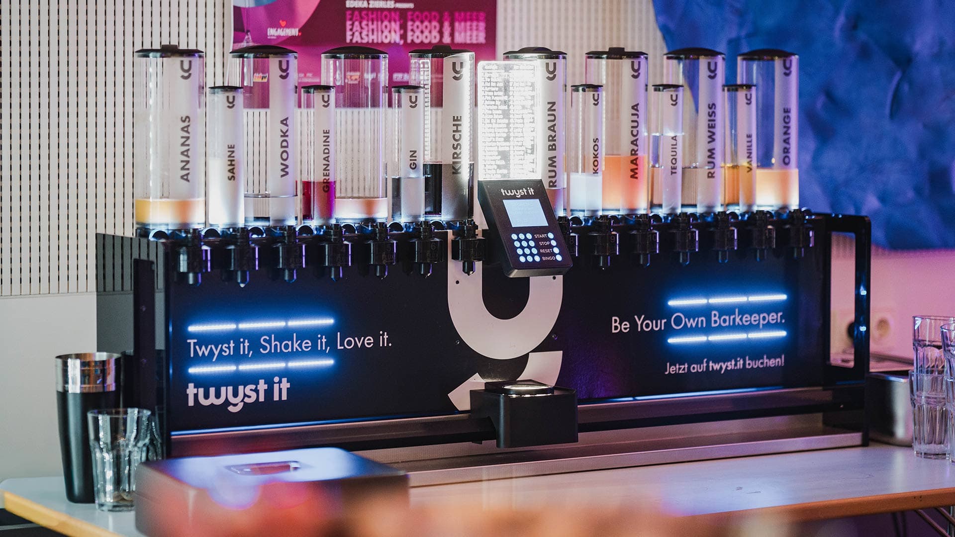 Twyst it Cocktailmaschine bei Trinkgut Erkenschwick für deine Feier in Oer-Erkenschwick und ganz NRW.